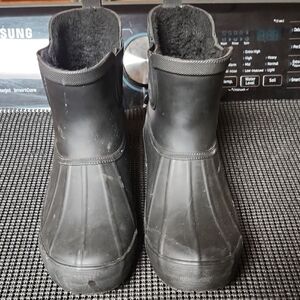 Chooka Black Rubber Sole Boots
